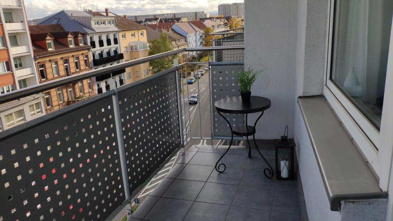 Zen Apartments - Geraumig Fur 4 - Zentral - Balkon - Netflix Карлсруе Екстериор снимка